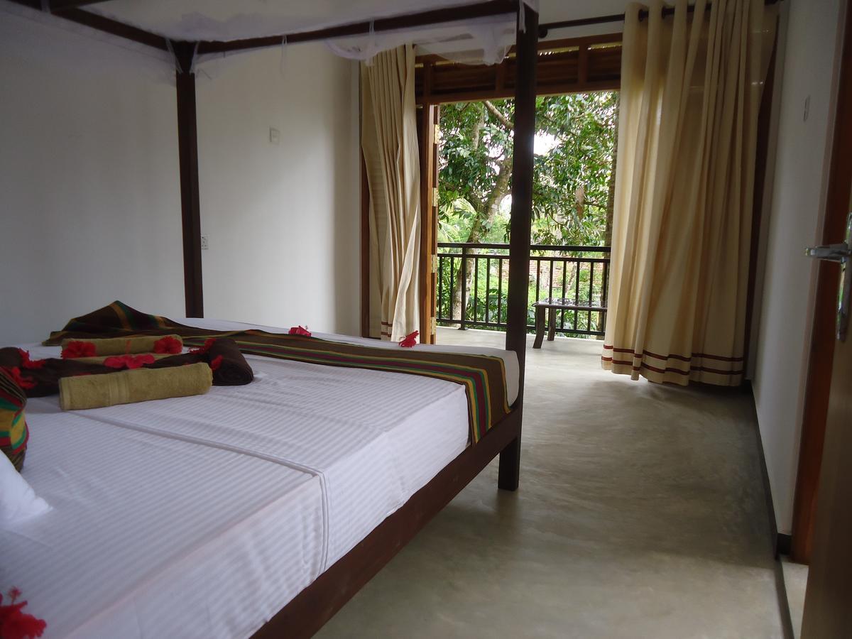 Hiriketiya White House Bed & Breakfast ดิคเวลลา ภายนอก รูปภาพ